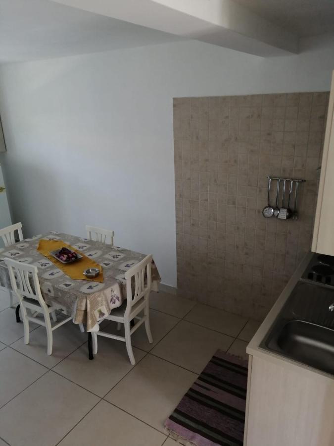 Brigida'S Apartments Ipsos Ngoại thất bức ảnh