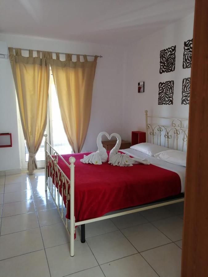Brigida'S Apartments Ipsos Ngoại thất bức ảnh