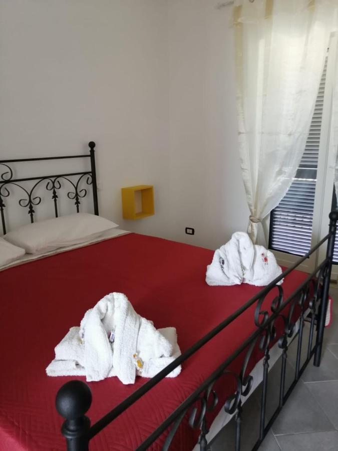 Brigida'S Apartments Ipsos Ngoại thất bức ảnh