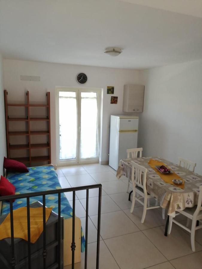 Brigida'S Apartments Ipsos Ngoại thất bức ảnh