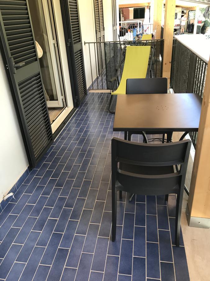 Brigida'S Apartments Ipsos Ngoại thất bức ảnh